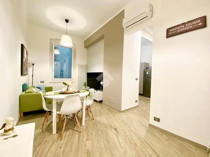 Appartamento trilocale in vendita in Via Odessa, Foce, Genova