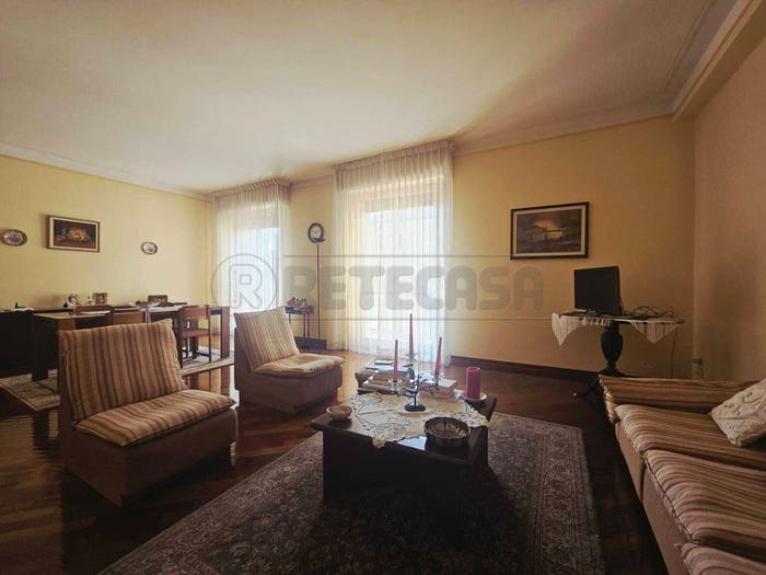 Appartamento quadrilocale in vendita in Via Milazzo, Centro, Cremona