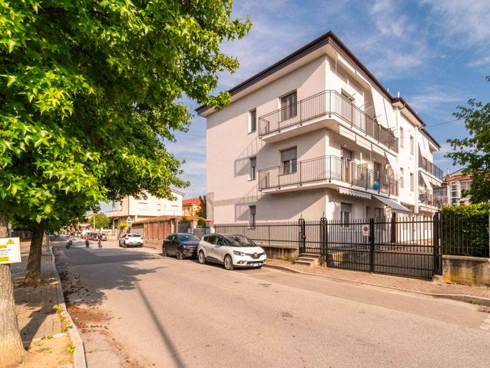 Appartamento quadrilocale in vendita in Corso Fiume, Centro, Poirino