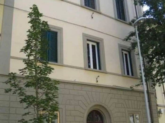 Appartamento con 6 locali in vendita in Viale Corsica, Ponte di Mezzo Circondaria, Firenze