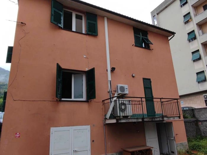Casa trilocale in vendita in Via Struppa, Struppa, Genova