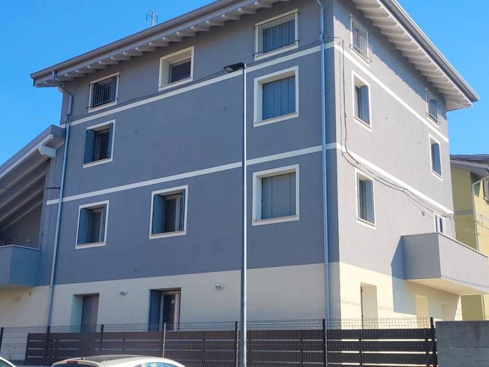 Appartamento quadrilocale in vendita in Via Ripa, Veggia Villalunga, Casalgrande