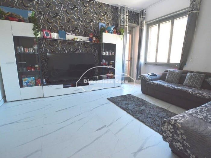Appartamento con 5 locali in vendita in Via Carlo Lorenzini, San Vito, Lucca