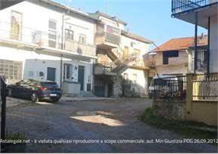 Appartamento con 5 locali in vendita in Via Cantore A, Centro, Lentate sul Seveso