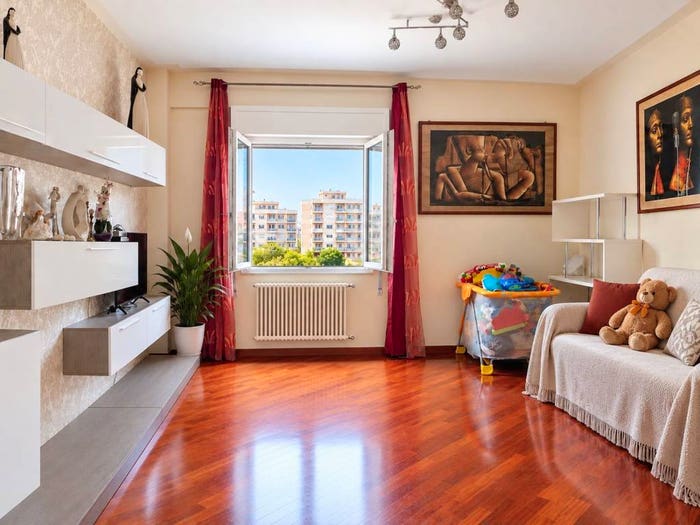Appartamento quadrilocale in vendita in Vicolo Parrini, Uditore Leonardo Da Vinci Alta, Palermo