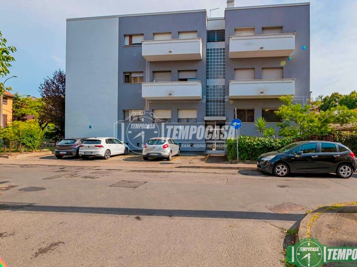 Appartamento trilocale in vendita in Via Madonna di Caravaggio, Bettola Zelo Foramagno, Peschiera Borromeo