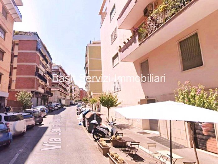 Appartamento trilocale in vendita in Monteverde Nuovo, Roma