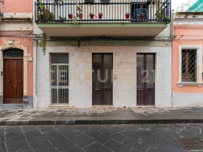 Appartamento con 6 locali in vendita in Via Principe Umberto, Centro, Augusta