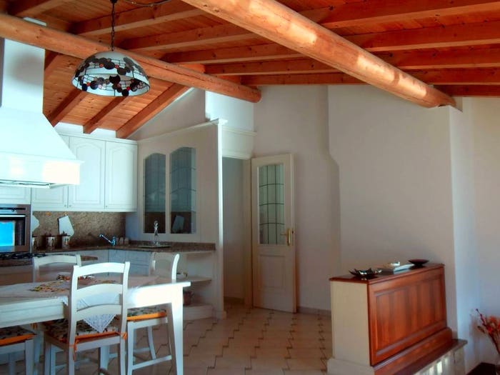 Appartamento trilocale in vendita in Via Carlo De Cristoforis, Centro, Carate Urio