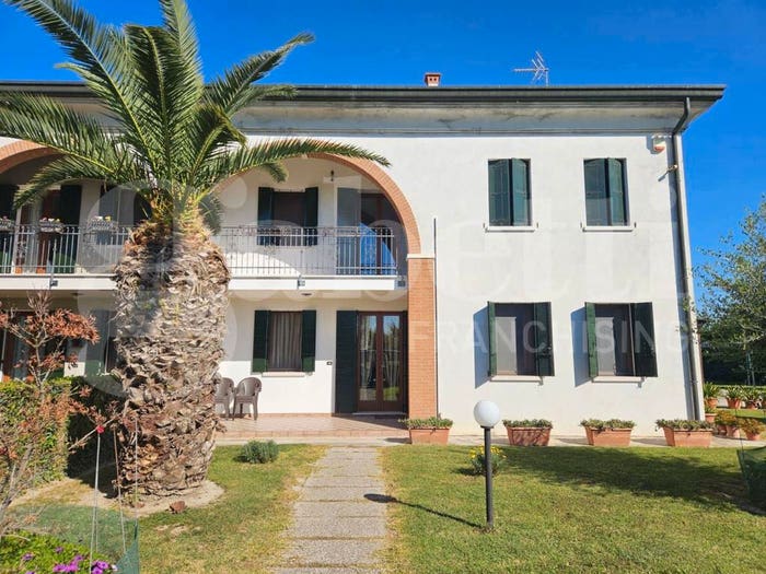 Casa con 5 locali in vendita in Codevigo