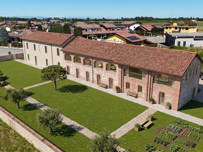 Casa con 6 locali in vendita in Via Roma, Caresanablot
