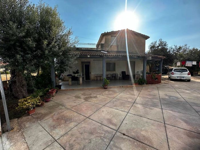Casa con 5 locali in vendita in Via Roma, Marina di Modica, Modica