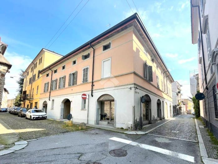 Appartamento bilocale in vendita in Via Ettore Sacchi, Centro, Cremona