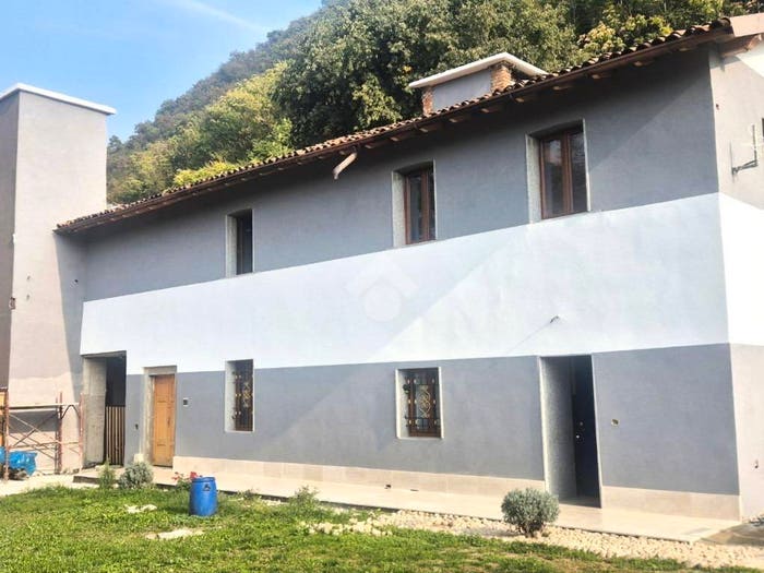 Casa quadrilocale in vendita in Via Calvarola, Trescore Balneario
