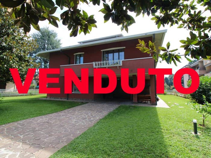 Casa con 6 locali in vendita in Via Contardo Ferrini, Bernate La Ca', Arcore