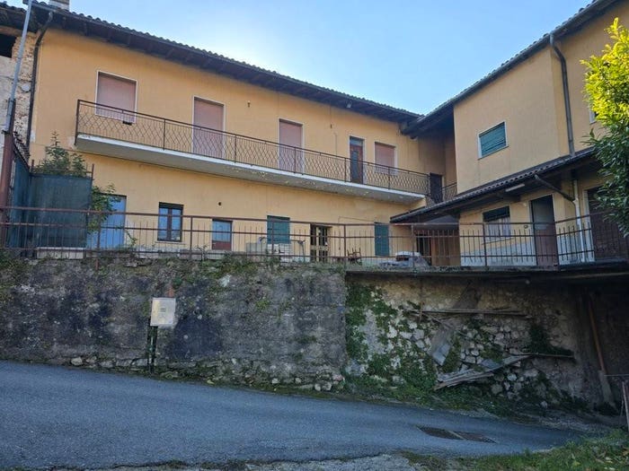 Casa in vendita in Via Caschino, Vallio Terme