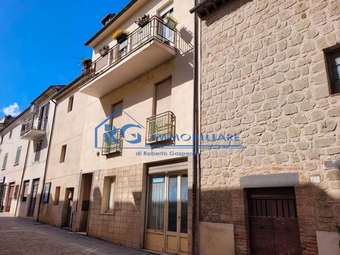 Appartamento trilocale in vendita in Via Settembre, Centro, Graffignano