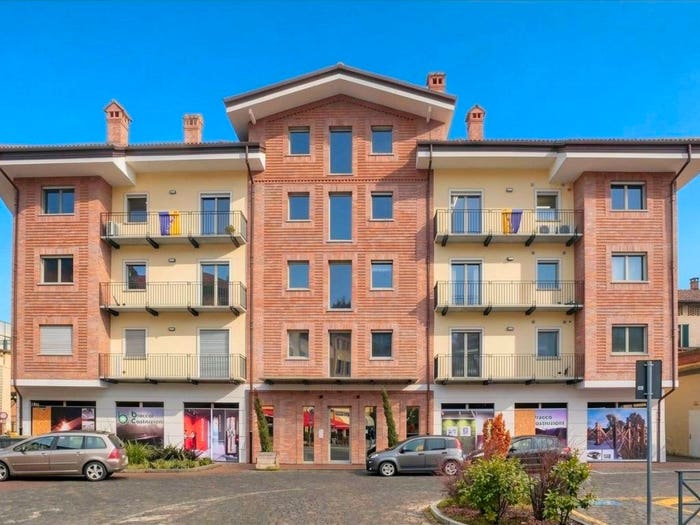 Appartamento trilocale in vendita in Piazza della Repubblica, Centro, Castellamonte