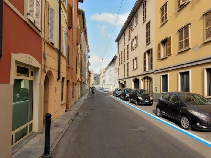 Appartamento quadrilocale in vendita in Str Nuova, Centro Storico, Parma