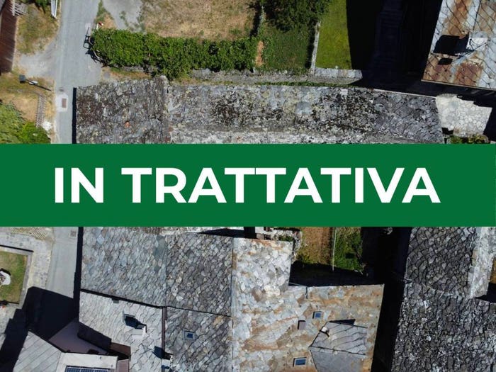 Casa con 6 locali in vendita in Frazione Echarlod, Centro, La Salle