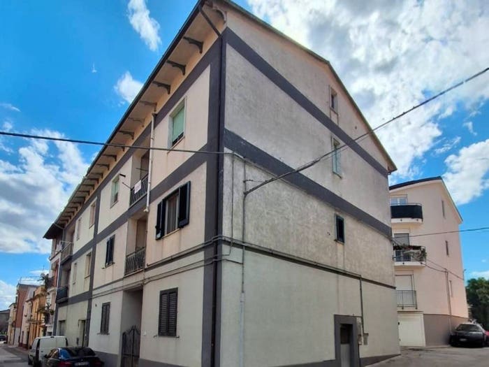 Appartamento quadrilocale in vendita in Via Indipendenza, Petacciato