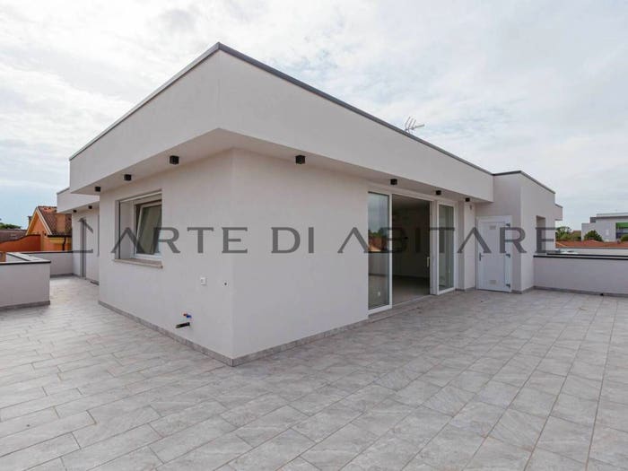 Casa con 6 locali in vendita in Via D'Annunzio, Piove di Sacco