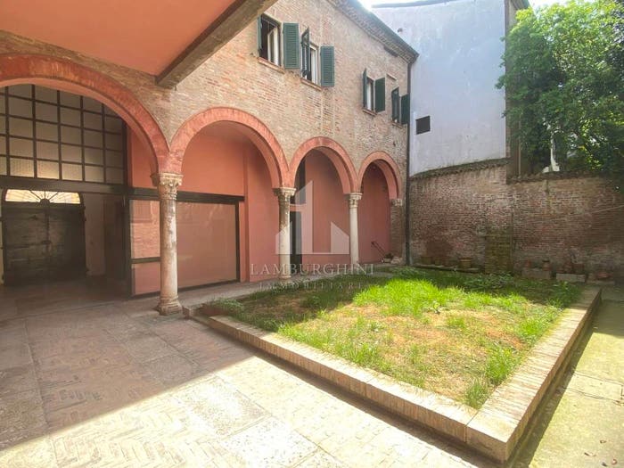Casa con 6 locali in vendita in Via Belfiore, Santa Maria in Vado, Ferrara