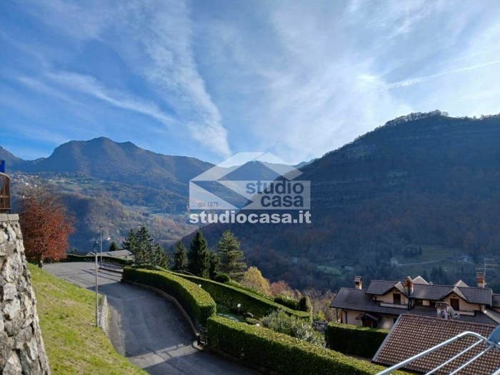 Appartamento trilocale in vendita in consorziale, Centro, Bracca