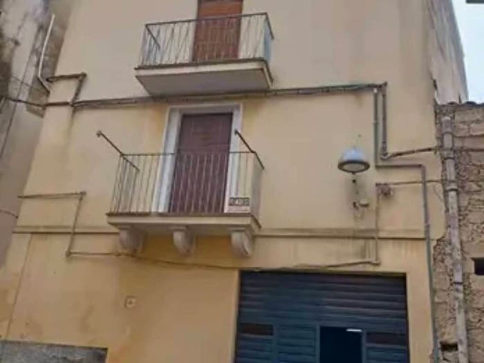 Appartamento monolocale in vendita in Via Zaccaria, Centro, Mineo