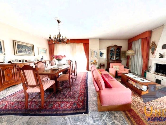 Appartamento con 5 locali in vendita in via bonora, Centro, Camposampiero