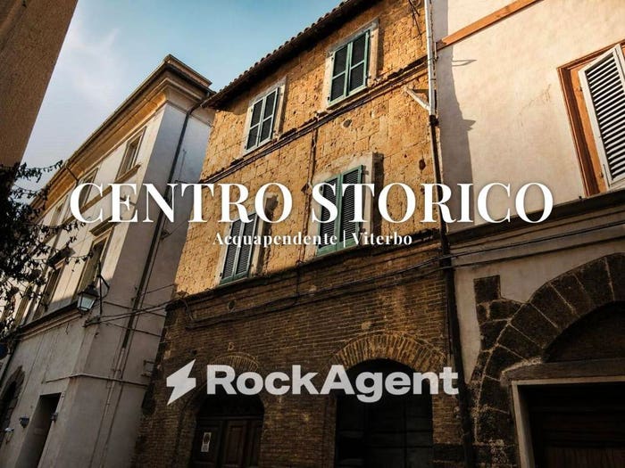 Appartamento con 5 locali in vendita in Via Roma, Centro, Acquapendente