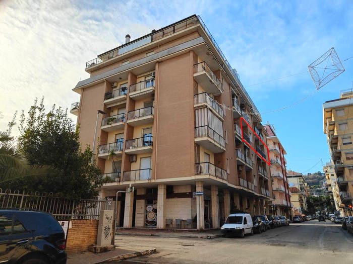 Appartamento con 5 locali in vendita in Via Giuseppe Parini, Centro, Grottammare