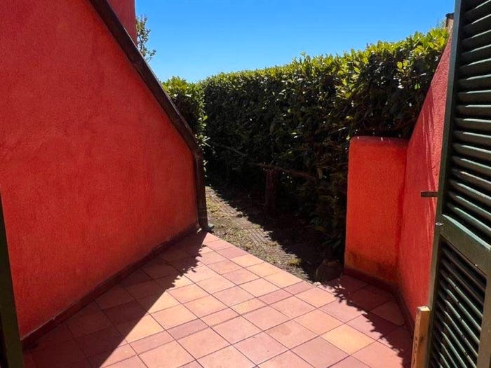 Appartamento bilocale in vendita in Via Ferdinando Magellano, Centro, Finale Ligure