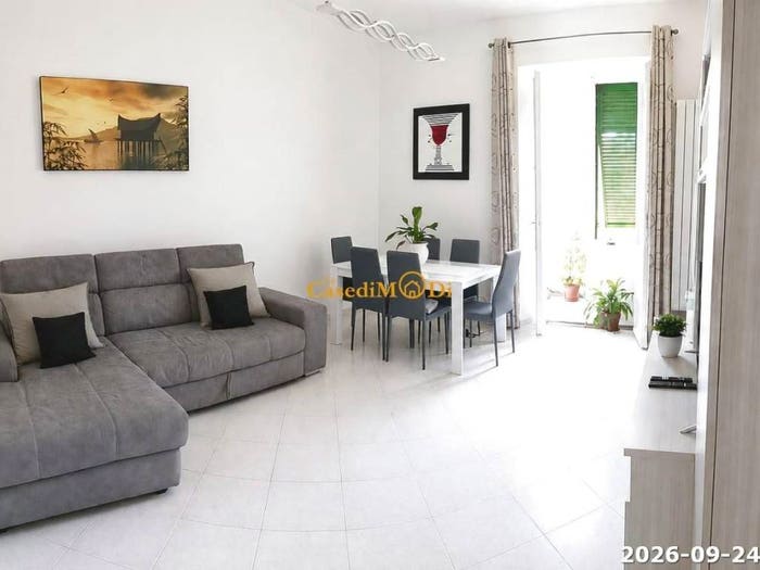 Appartamento trilocale in vendita in Via delle Sorgenti, Cisternino, Livorno