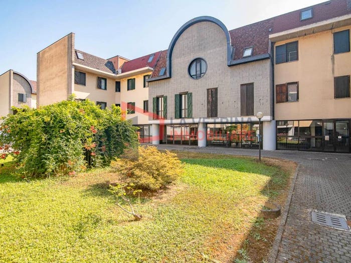 Casa quadrilocale in vendita in Via Giuseppe Mazzini, Torre Del Mangano, Certosa di Pavia