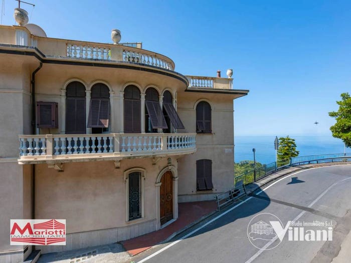 Appartamento con 5 locali in vendita in Via Enrico Figari, Ruta, Camogli
