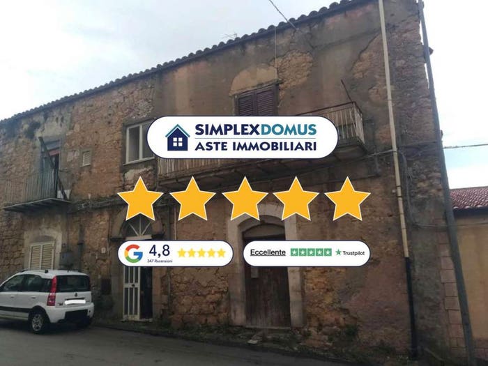 Appartamento con 6 locali in vendita in Stenditoi, Villarosa