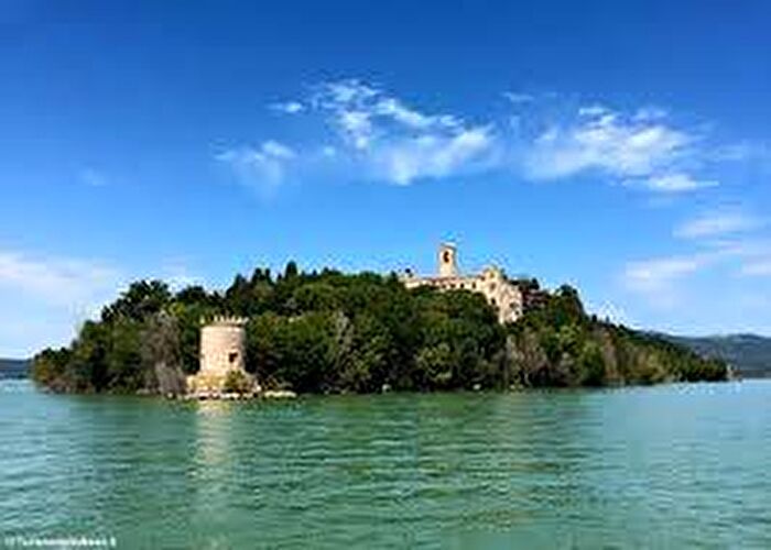 Appartamento trilocale in vendita in Isola Maggiore, Tuoro sul Trasimeno