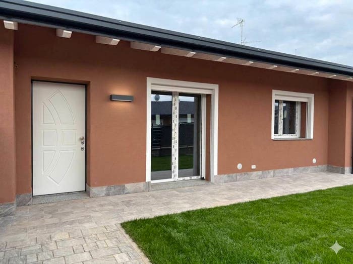 Casa quadrilocale in vendita in Via Cavalieri di Vittorio Veneto, Casorate Primo