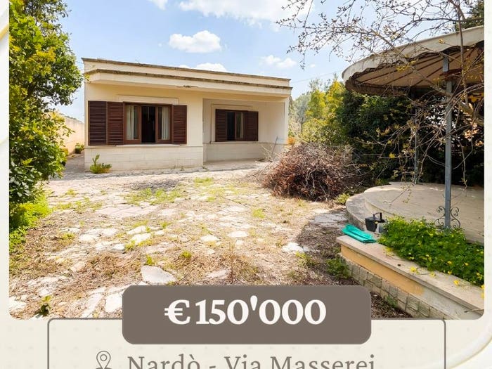 Casa con 6 locali in vendita in Strada Masserei, Centro, Nardò