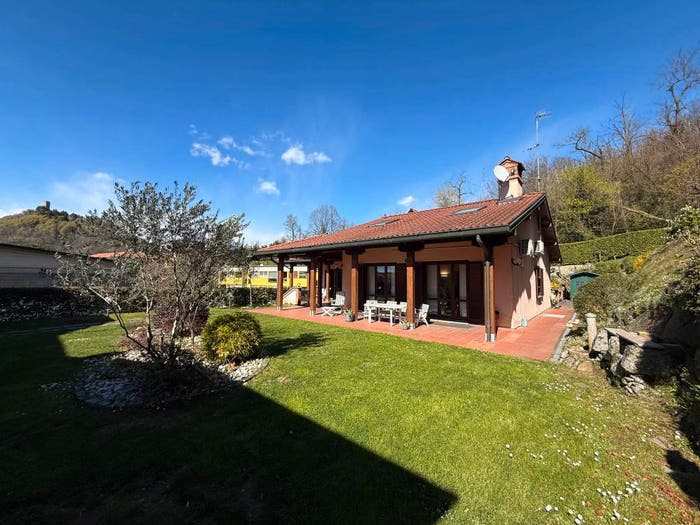 Casa con 6 locali in vendita in Via Maurizio Quadrio, Albate Muggiò, Como