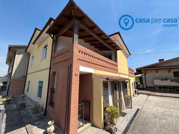 Appartamento trilocale in vendita in Centro, Villadose