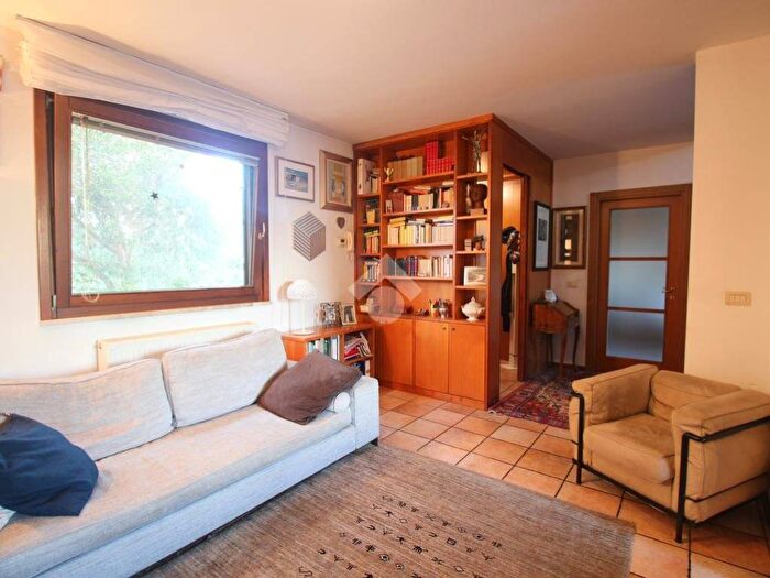 Casa quadrilocale in vendita in Via Laipacco, Laipacco, Udine