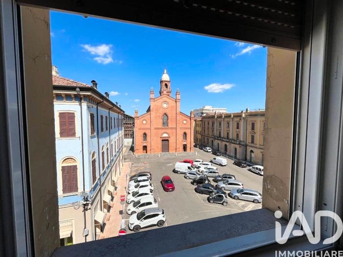 Appartamento quadrilocale in vendita in Via Gerolamo Savonarola, Centro, Mirandola