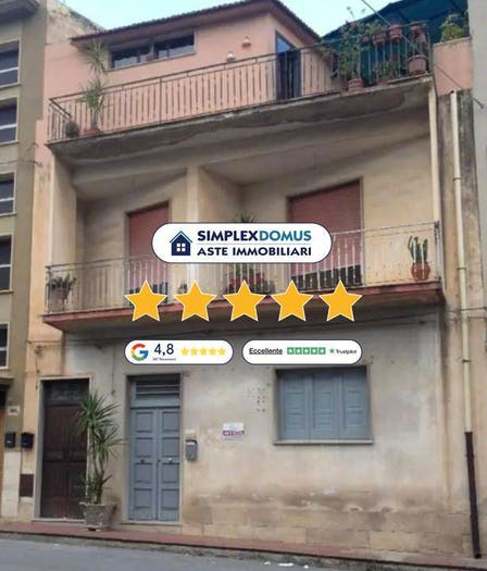 Appartamento con 5 locali in vendita in Corso Vittorio Emanuele, Centro, Comiso