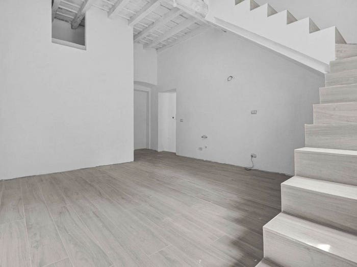 Casa trilocale in vendita in Via Novembre Besana in Brianza MB Italia, Zoccorino Vergo, Besana in Brianza