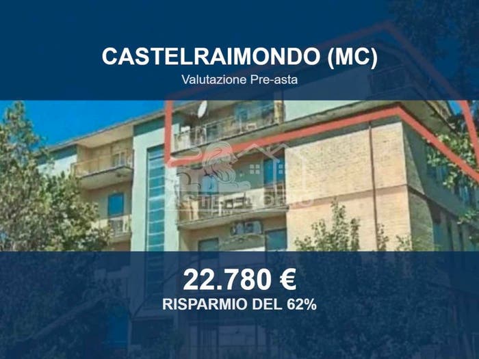 Appartamento con 6 locali in vendita in Via E Mattei, Centro, Castelraimondo