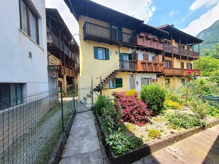 Casa con 6 locali in vendita in Centro, Ampezzo