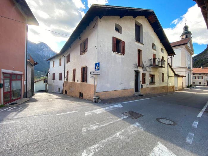 Casa con 6 locali in vendita in Via Roma, Ospedaletto