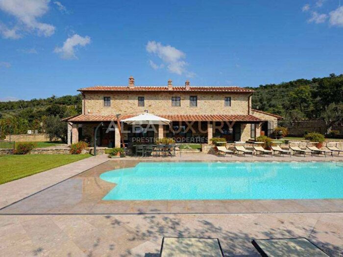 Casa con 6 locali in vendita in Via Del Porto, Centro, Tuoro sul Trasimeno